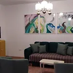Apartment Oriana